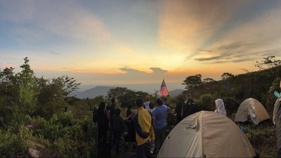 Overnight Trip Jom explore Gunung Tebu (Hiking)